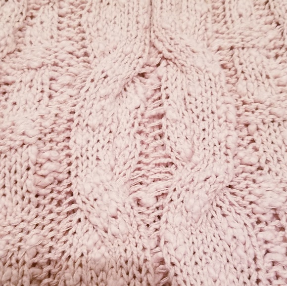 Charlotte Russe Cable Knit Sweater - Picture 4 of 5